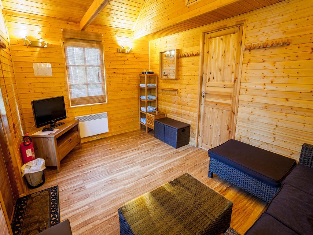 Roosta Holiday Village Noarootsi Extérieur photo