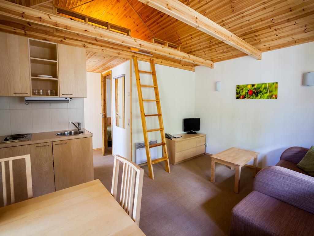 Roosta Holiday Village Noarootsi Extérieur photo