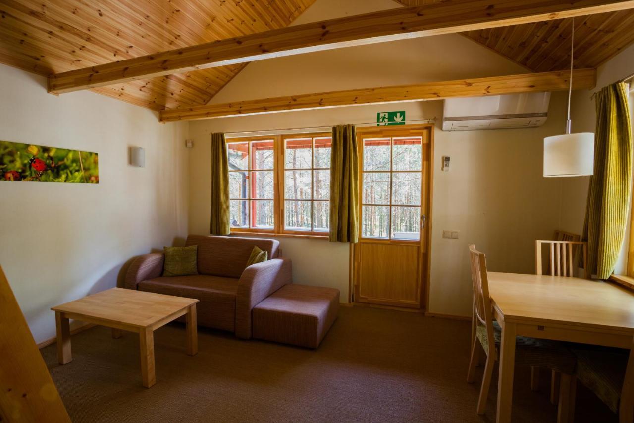 Roosta Holiday Village Noarootsi Extérieur photo